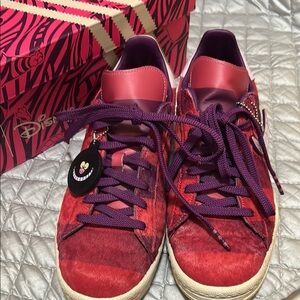 Disney Adidas Men's 9/Women’s 10 Cheshire Cat Campus 80s Sneakers